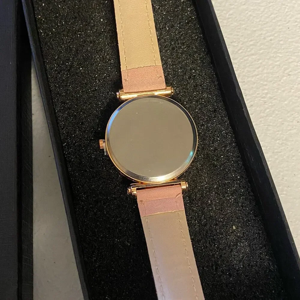 Izzy and Liv Pink Tone Watch with “That Melanin” Pendant New in Box - Picture 11 of 13